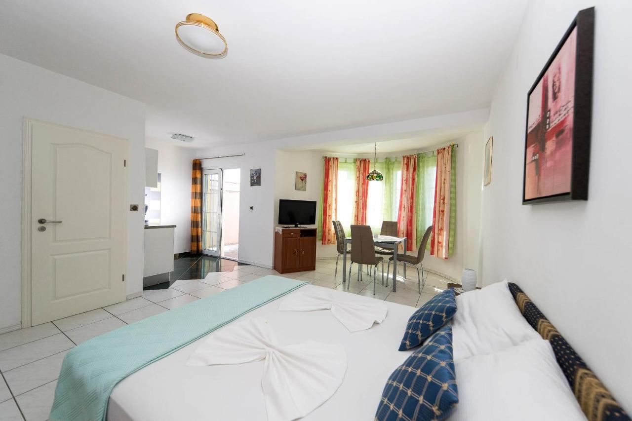 Apartmani Kovac Crikvenica Esterno foto